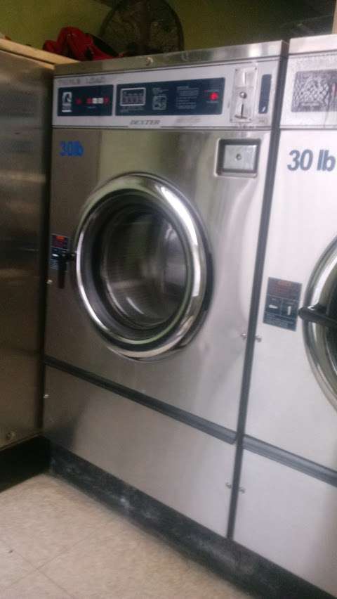 E Z Clean Laundry Mat